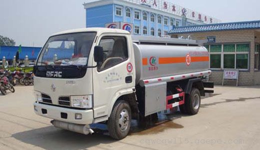 贵州贵阳3-10吨油罐车价格,15-40吨油罐车销售